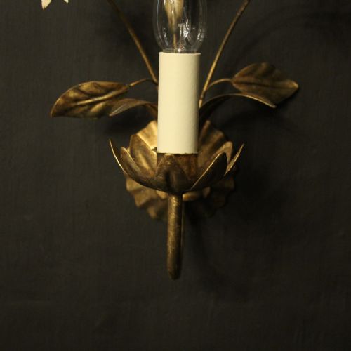 FRENCH FLORAL PAIR OF SINGLE ARM WALL LIGHTS - ADDITIONAL PHOTO 2