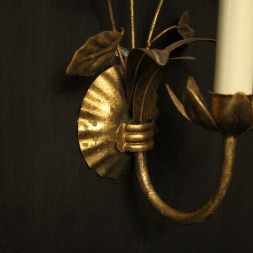 FRENCH FLORAL PAIR OF SINGLE ARM WALL LIGHTS - ADDITIONAL PHOTO 6