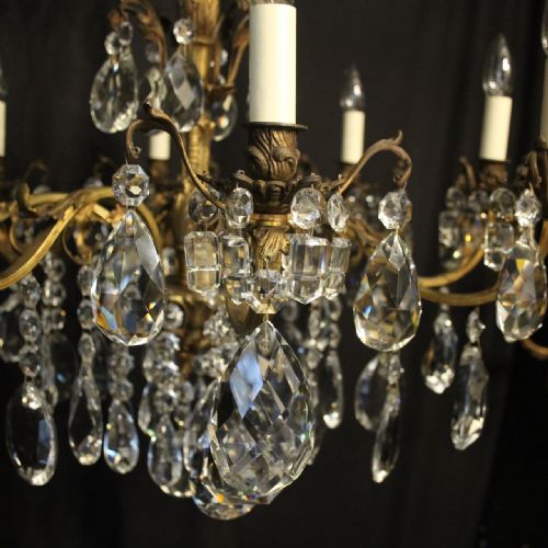 ITALIAN 8 LIGHT GILDED BRONZE ANTIQUE CHANDELIER - ADDITIONAL PHOTO 6