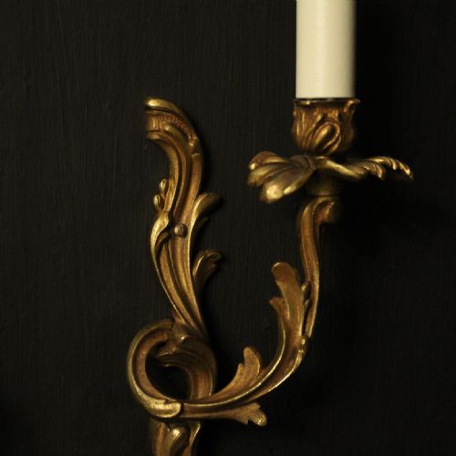 FRENCH PAIR OF GILDED SINGLE ARM ANTIQUE WALL LIGHTS - ADDITIONAL PHOTO 3
