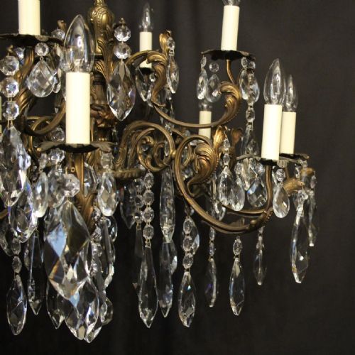 ITALIAN 12 LIGHT GILDED BRONZE ANTIQUE CHANDELIER - ADDITIONAL PHOTO 1