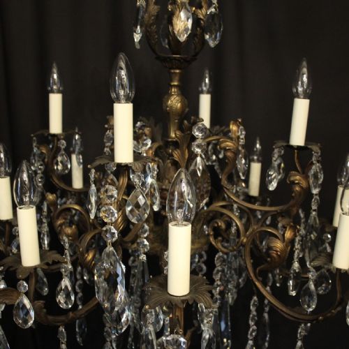 ITALIAN 12 LIGHT GILDED BRONZE ANTIQUE CHANDELIER - ADDITIONAL PHOTO 3