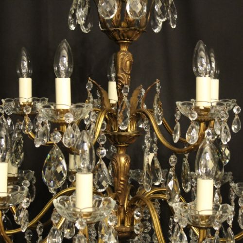 ITALIAN 15 LIGHT GILDED BRONZE ANTIQUE CHANDELIER - ADDITIONAL PHOTO 3