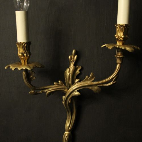 FRENCH PAIR OF GILDED BRONZE ANTIQUE WALL SCONCES - ADDITIONAL PHOTO 5
