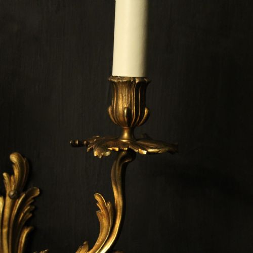FRENCH PAIR OF GILDED BRONZE ANTIQUE WALL SCONCES - ADDITIONAL PHOTO 2