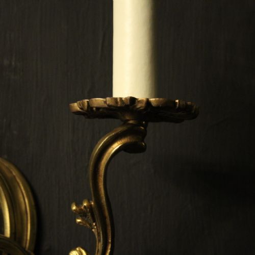 FRENCH PAIR OF GILDED TWIN ARM ANTIQUE WALL LIGHTS - ADDITIONAL PHOTO 7