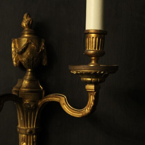 FRENCH PAIR OF BRONZE ANTIQUE WALL LIGHTS - ADDITIONAL PHOTO 3