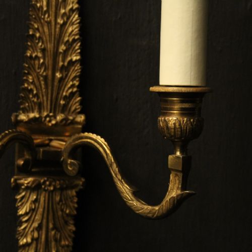 FRENCH PAIR OF GILDED BRONZE ANTIQUE WALL SCONCES - ADDITIONAL PHOTO 4