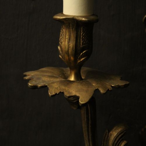 FRENCH PAIR OF BRONZE ANTIQUE WALL SCONCES - ADDITIONAL PHOTO 5