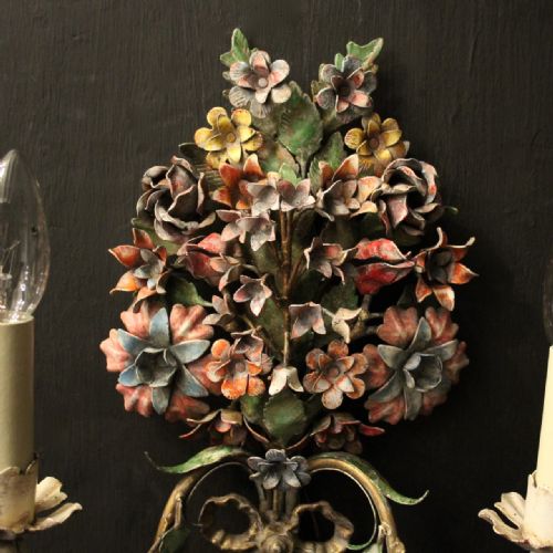 FRENCH PAIR OF TOLEWARE FLORAL WALL LIGHTS - ADDITIONAL PHOTO 2
