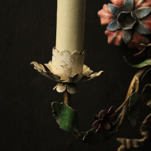 FRENCH PAIR OF TOLEWARE FLORAL WALL LIGHTS - ADDITIONAL PHOTO 4