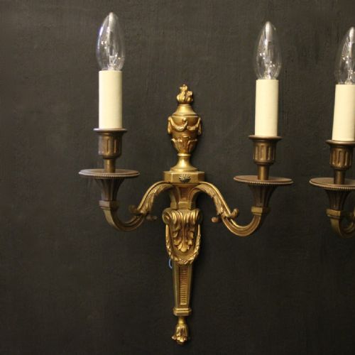 FRENCH PAIR OF GILDED TWIN ARM ANTIQUE WALL LIGHTS - ADDITIONAL PHOTO 1
