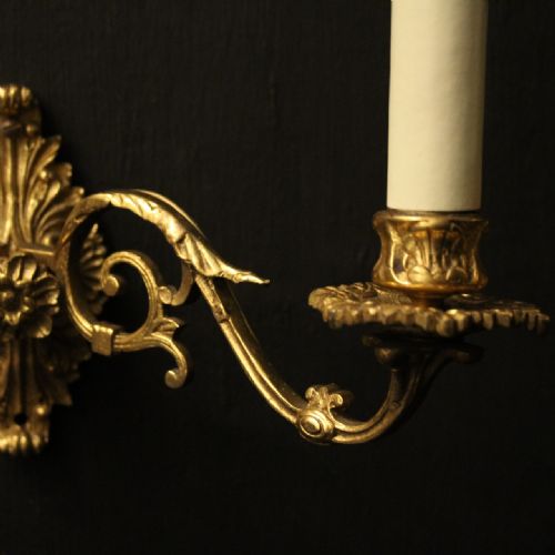 FRENCH PAIR OF GILDED BRASS ANTIQUE WALL SCONCES - ADDITIONAL PHOTO 7