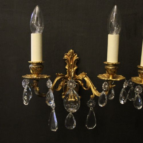 FRENCH PAIR OF GILDED BRONZE TWIN ARM WALL LIGHTS - ADDITIONAL PHOTO 1