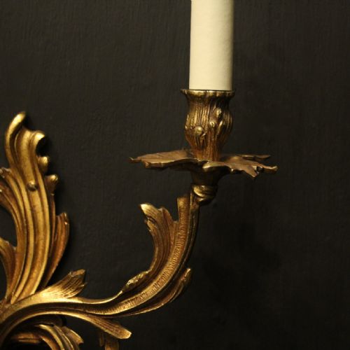 FRENCH PAIR OF BRONZE ANTIQUE WALL SCONCES - ADDITIONAL PHOTO 4