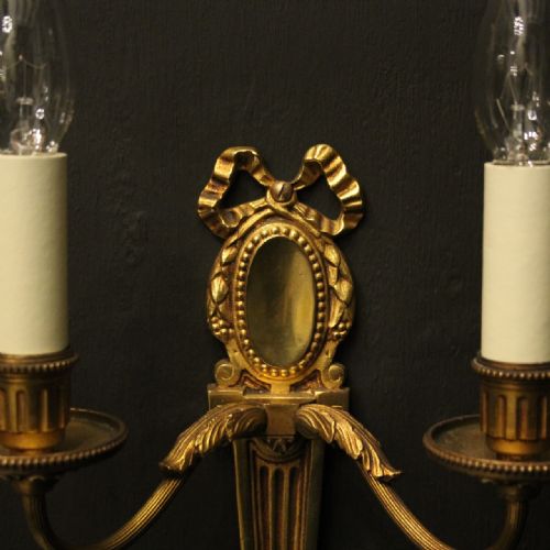FRENCH PAIR OF GILDED BRONZE TWIN ARM WALL LIGHTS - ADDITIONAL PHOTO 3