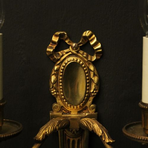FRENCH PAIR OF GILDED BRONZE TWIN ARM WALL LIGHTS - ADDITIONAL PHOTO 4