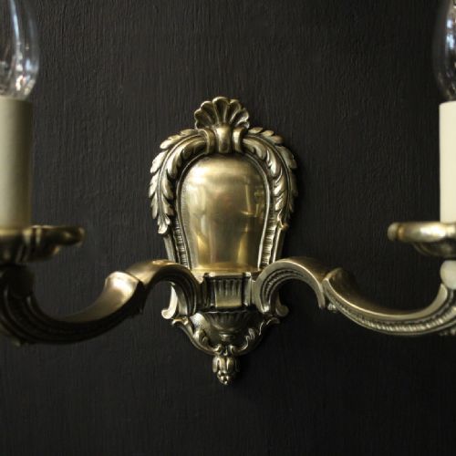 FRENCH PAIR OF BRONZE ANTIQUE WALL LIGHTS - ADDITIONAL PHOTO 5