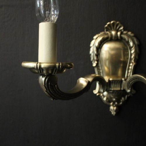 FRENCH PAIR OF BRONZE ANTIQUE WALL LIGHTS - ADDITIONAL PHOTO 6