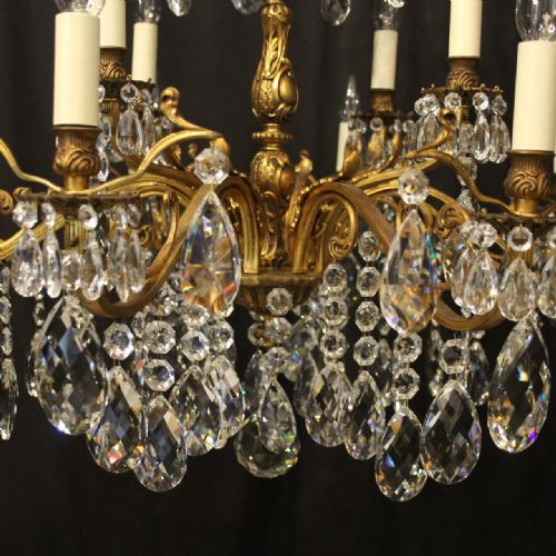 ITALIAN GILDED BRONZE CRYSTAL 12 LIGHT ANTIQUE CHANDELIER - ADDITIONAL PHOTO 4