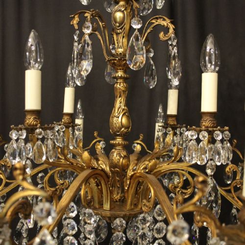 ITALIAN GILDED BRONZE CRYSTAL 12 LIGHT ANTIQUE CHANDELIER - ADDITIONAL PHOTO 6