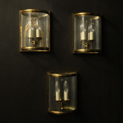 french set of 3 gilded convex half lanterns - CATEGORY: ANTIQUE LIGHTING - DATED 1930