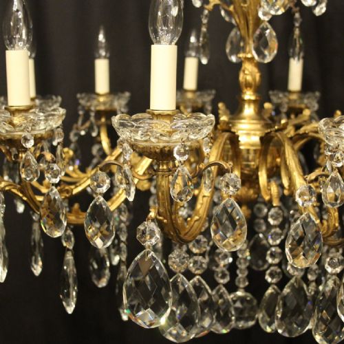 ITALIAN 12 LIGHT GILDED BRONZE CRYSTAL ANTIQUE CHANDELIER - ADDITIONAL PHOTO 3