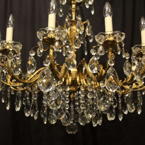 ITALIAN 12 LIGHT GILDED BRONZE CRYSTAL ANTIQUE CHANDELIER - ADDITIONAL PHOTO 6