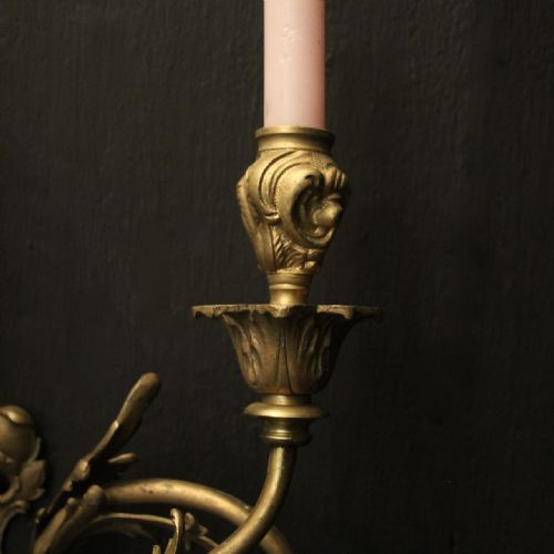 FRENCH PAIR OF BRONZE ANTIQUE WALL SCONCES - ADDITIONAL PHOTO 4