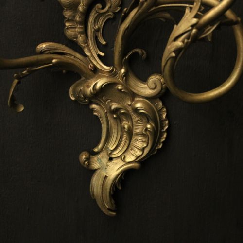 FRENCH PAIR OF BRONZE ANTIQUE WALL SCONCES - ADDITIONAL PHOTO 7