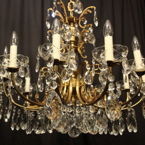 ITALIAN 12 LIGHT GILDED BRONZE CRYSTAL ANTIQUE CHANDELIER - ADDITIONAL PHOTO 5