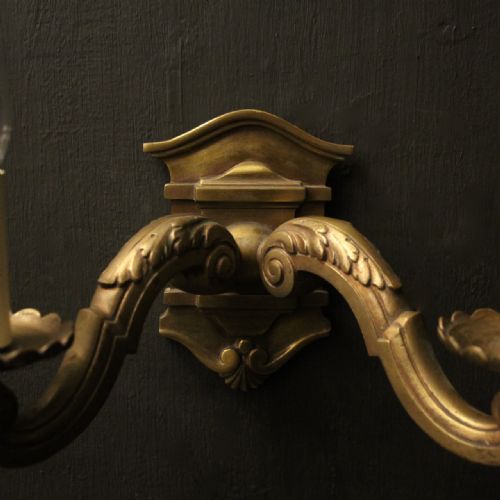 ENGLISH PAIR OF BRONZE TWIN ARM WALL LIGHTS - ADDITIONAL PHOTO 4