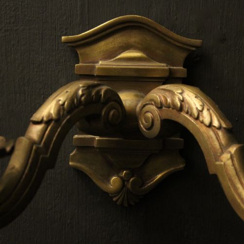 ENGLISH PAIR OF BRONZE TWIN ARM WALL LIGHTS - ADDITIONAL PHOTO 6