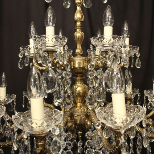 ITALIAN 18 LIGHT GILDED BRONZE ANTIQUE CHANDELIER - ADDITIONAL PHOTO 5