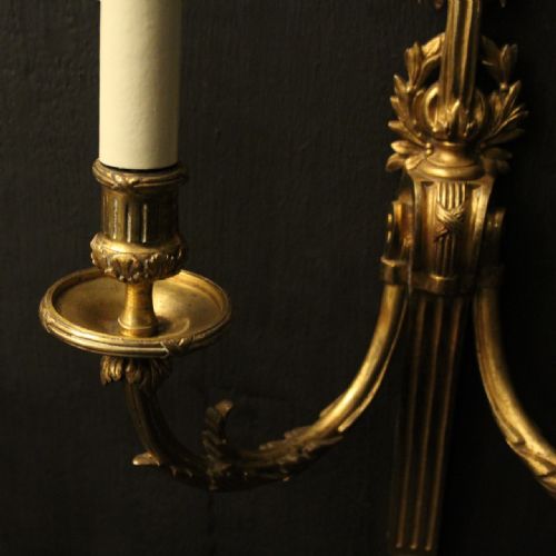 FRENCH PAIR OF GILDED BRONZE ANTIQUE WALL SCONCES - ADDITIONAL PHOTO 3