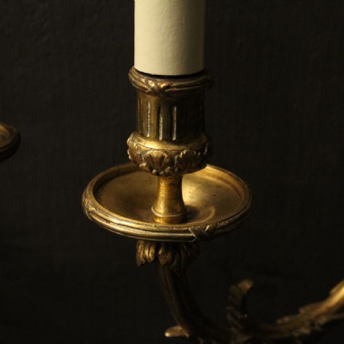 FRENCH PAIR OF GILDED BRONZE ANTIQUE WALL SCONCES - ADDITIONAL PHOTO 6