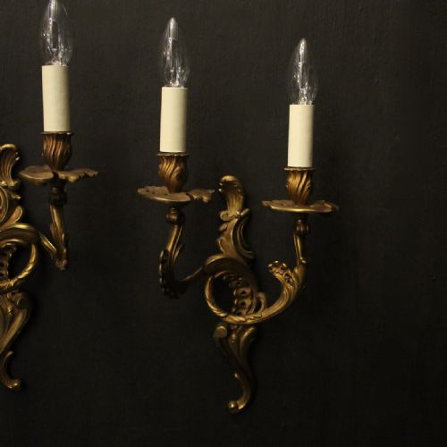 FRENCH PAIR OF GILDED TWIN ARM ANTIQUE WALL LIGHTS - ADDITIONAL PHOTO 1