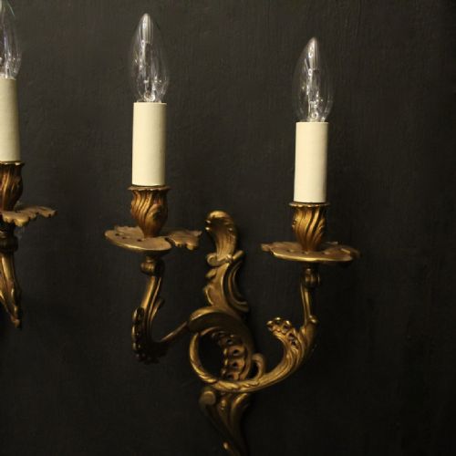 FRENCH PAIR OF GILDED TWIN ARM ANTIQUE WALL LIGHTS - ADDITIONAL PHOTO 2