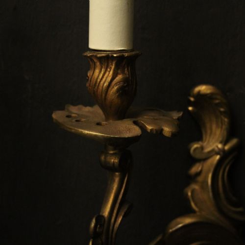 FRENCH PAIR OF GILDED TWIN ARM ANTIQUE WALL LIGHTS - ADDITIONAL PHOTO 4