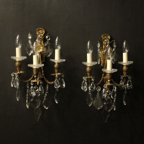 french pair of gilded bronze crystal sconces - CATEGORY: ANTIQUE LIGHTING - DATED 19TH CENTURY