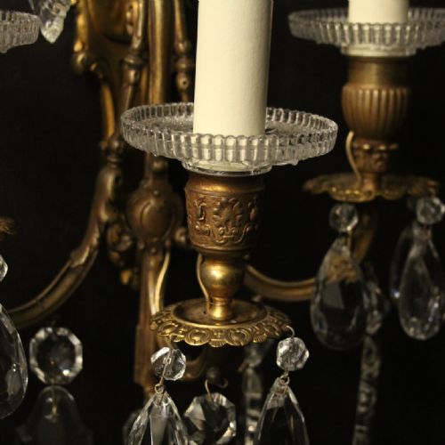 FRENCH PAIR OF GILDED BRONZE CRYSTAL SCONCES - ADDITIONAL PHOTO 7