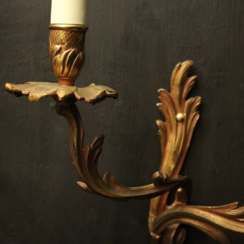 FRENCH PAIR OF BRONZE ANTIQUE WALL SCONCES - ADDITIONAL PHOTO 4