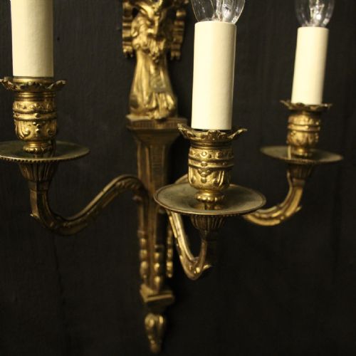 ENGISH PAIR OF GILDED BRONZE RAM HEADED ANTIQUE SCONCES - ADDITIONAL PHOTO 4