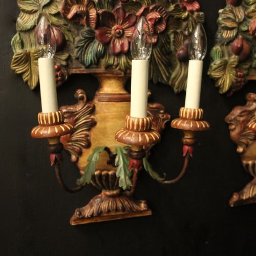 FLORENTINE PAIR OF TRIPLE ARM CARCED POLYCHROME ANTIQUE LIGHTS - ADDITIONAL PHOTO 7