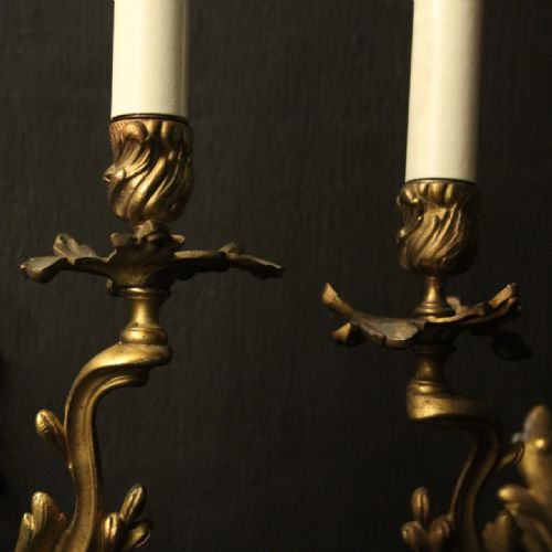 FRENCH PAIR OF BRONZE ANTIQUE WALL SCONCES - ADDITIONAL PHOTO 5