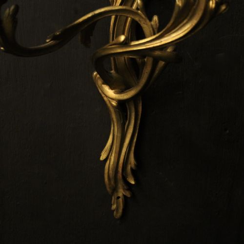FRENCH PAIR OF BRONZE ANTIQUE WALL SCONCES - ADDITIONAL PHOTO 8