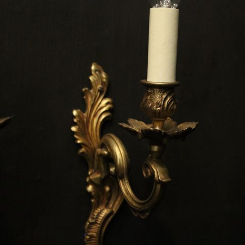 FRENCH PAIR OF GILDED SINGLE ARM WALL LIGHTS - ADDITIONAL PHOTO 2