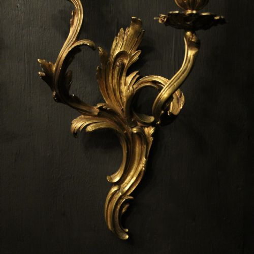 FRENCH PAIR OF BRONZE ANTIQUE WALL SCONCES - ADDITIONAL PHOTO 5