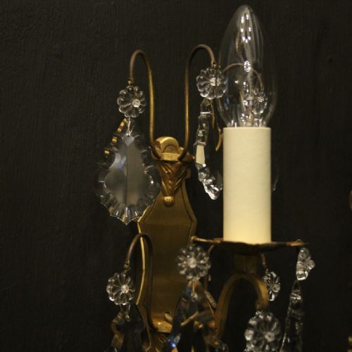 FRENCH PAIR OF GILDED SINGLE ARM WALL LIGHTS - ADDITIONAL PHOTO 3