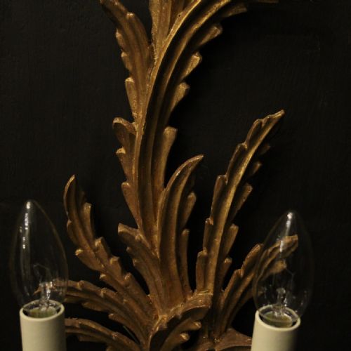 FLORENTINE PAIR OF GILTWOOD LEAF WALL LIGHTS - ADDITIONAL PHOTO 7